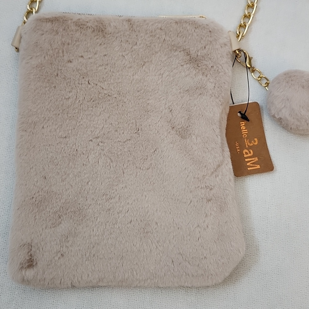 Stranger Things "Hellfire Club" Card Holder & Laynard Set with Brown Furry Bag - Picture 2 of 16